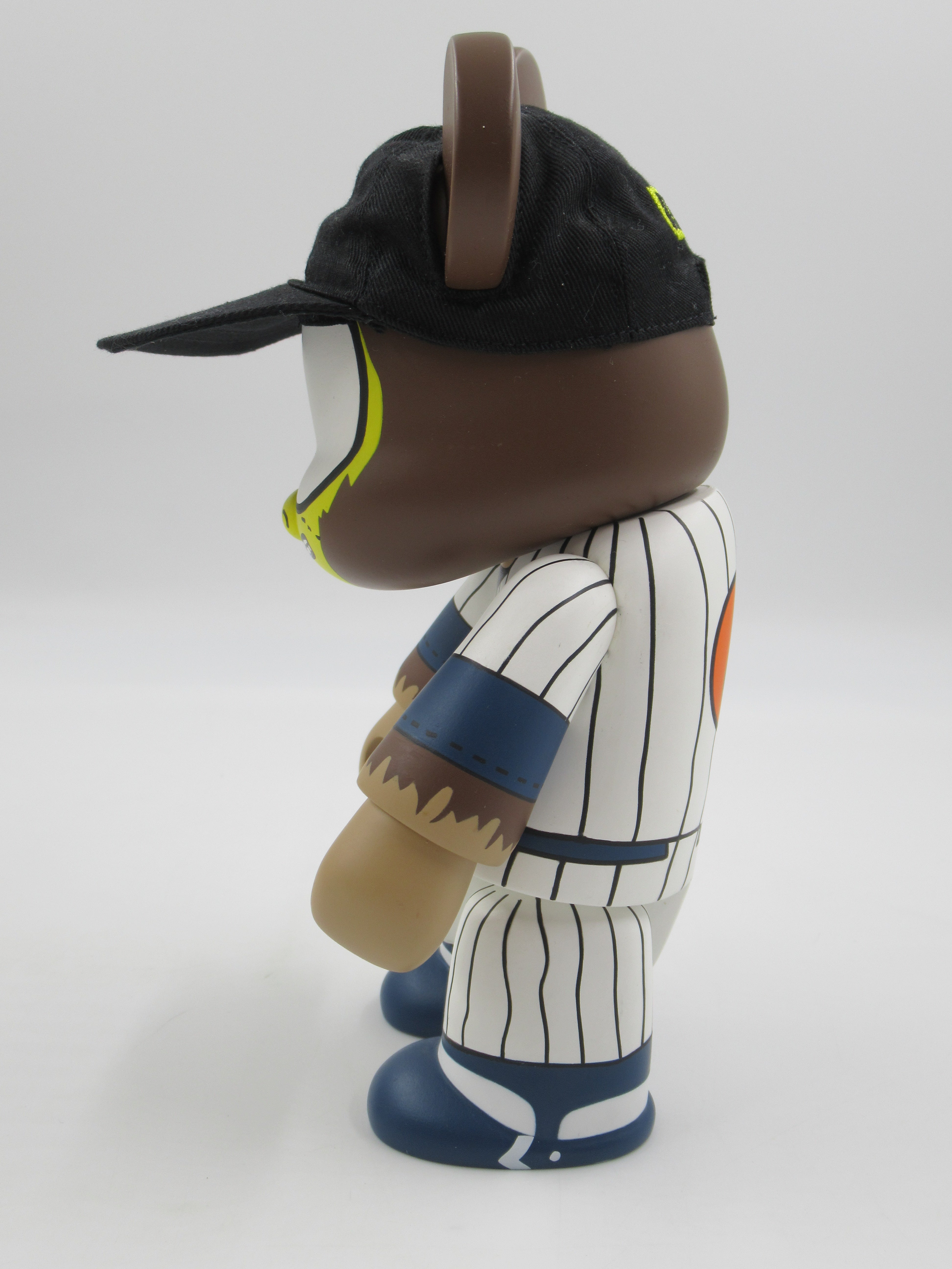 QEE COLLECTION x Evil Ape NYC MCA Baseball 8" Vinyl Bear - Toy2r (2006) Art Toy